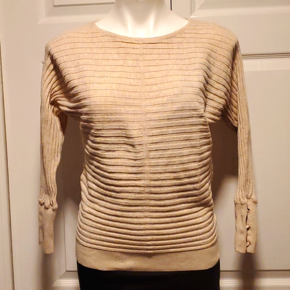 Soho New York & Company Jeans Women's Tan Crew Neck Ribbed Sweater - Medium